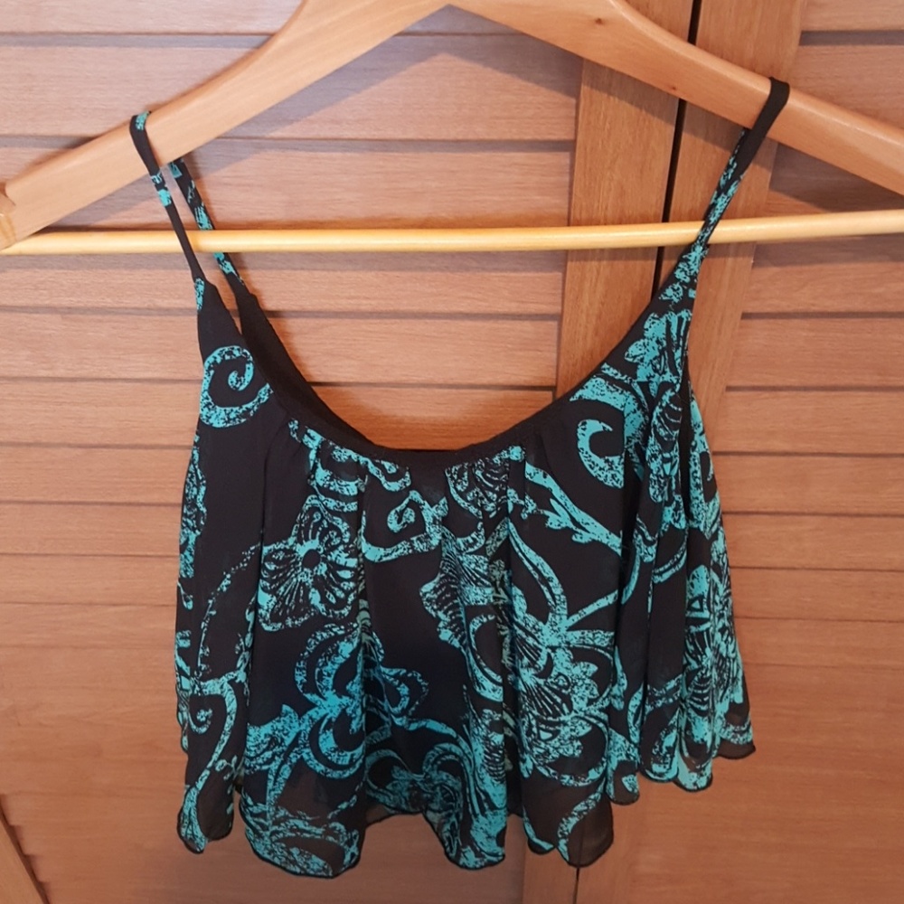 🌼🌻SALE🌻🌼 Crop Top